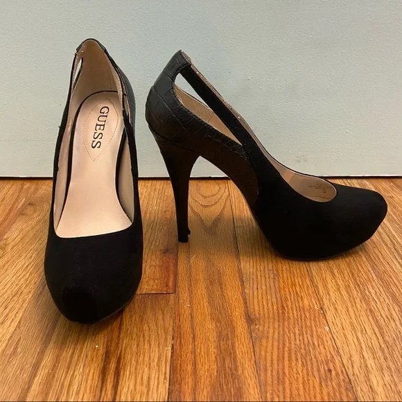 Guess Black High Heel Pumps - Picture 2 of 5